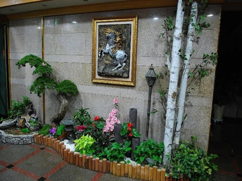 Arirang Tourist Hotel ČČchangwon Exteriér fotografie
